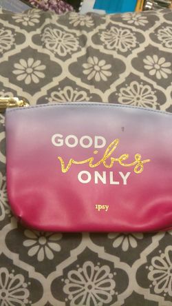 Makeup/ cosmetic bag