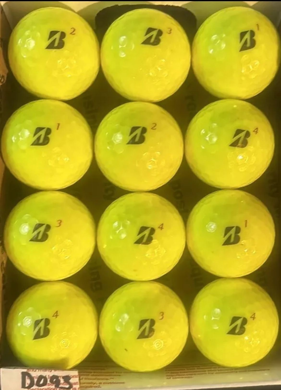 12 Bridgestone Tour BRX Golf Balls 4a  Lot D093