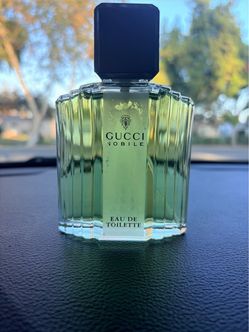 DISCONTINUED  VINTAGE GUCCi