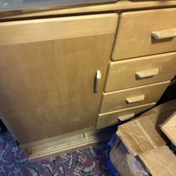 Dresser Drawers with Cabinet