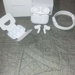 AirPods Pro Generation 2 W/ MagSafe Wireless Charging Case - Apple Care