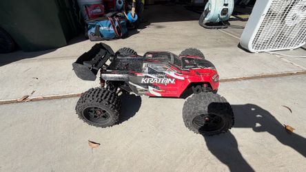 Arrma Kraton 6S with upgrades