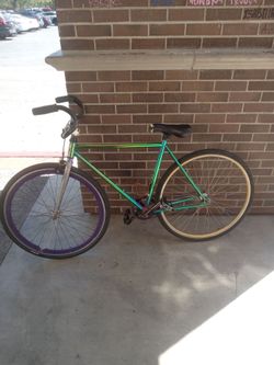 Fixed Gear Single Speed Road Bike