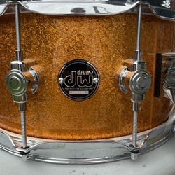 DW Gold Sparkle 6.5x14 Performance series Snare