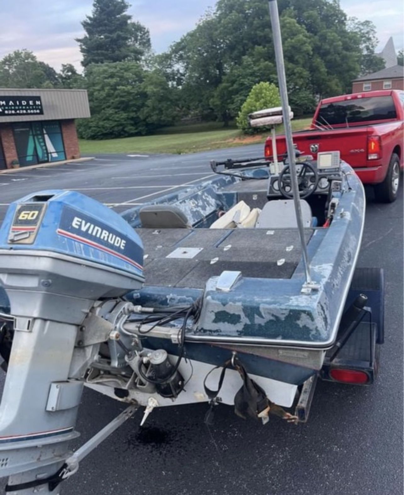 1989 Bass Boat