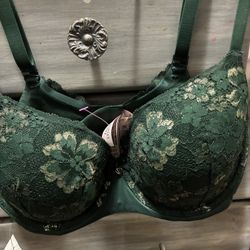  Victoria Secret Bra 