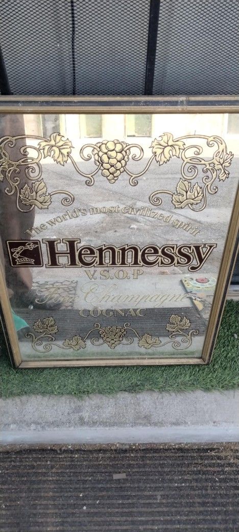 HENNESSY VINTAGE BAR MIRROR