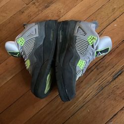 Jordan 4s Neon Size 10