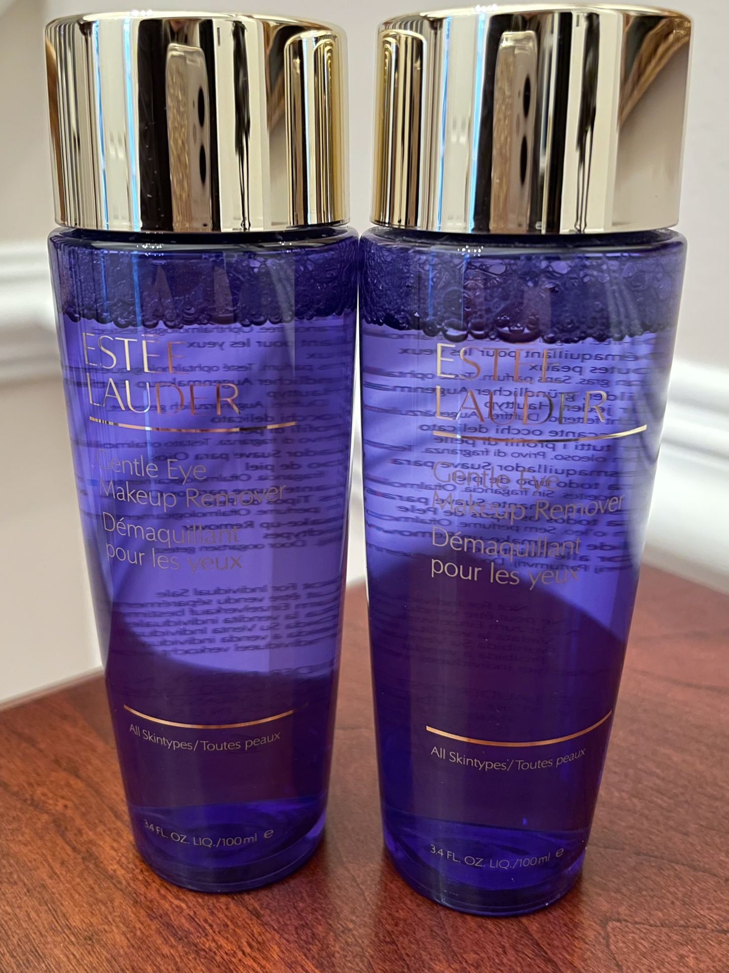Set of Estée Lauder Gentle Eye Makeup Removers