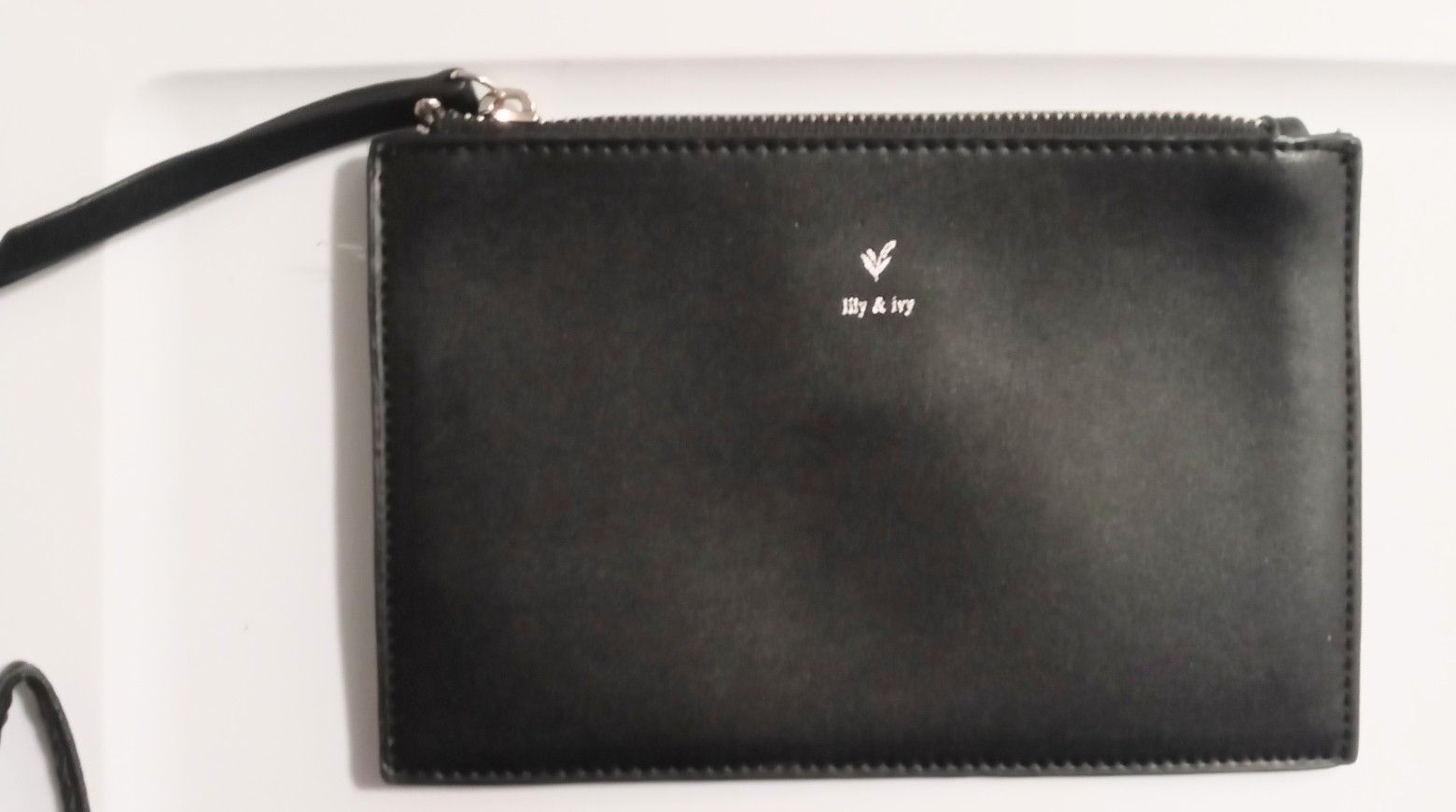 Lily And Ivy Wristlet Wallet