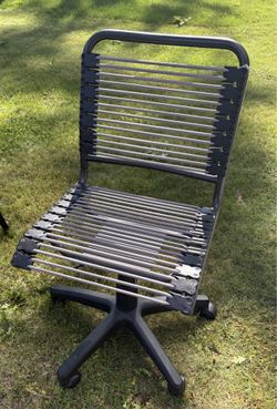 Container Store – bungee office chair – black / grey
