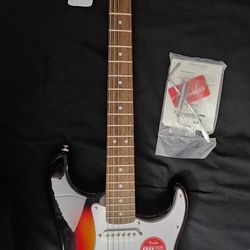 Squier Stratocaster 3tone Sunburst 