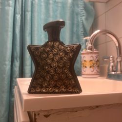 Bond No. 9 Wall Street 3.3 oz – Authentic 