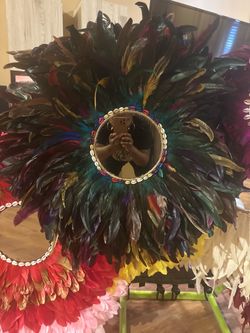 Feather mirror