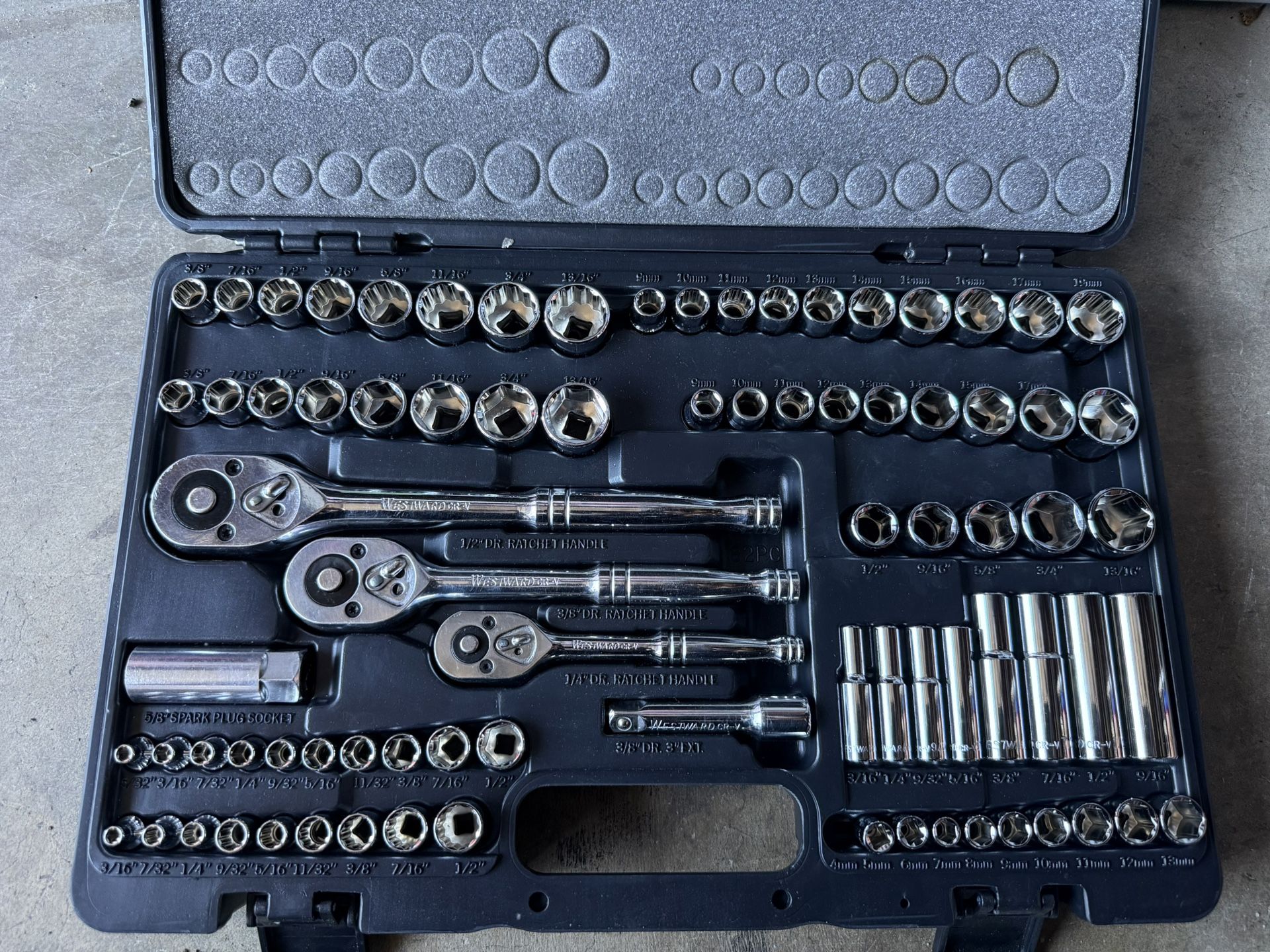 Socket Wrench Set