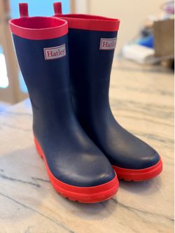 Hatley Kids Navy and Red Matte Rain Boots size 4