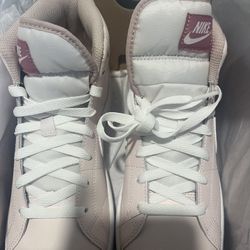 Women’s Nine Court Royale 2 Mid