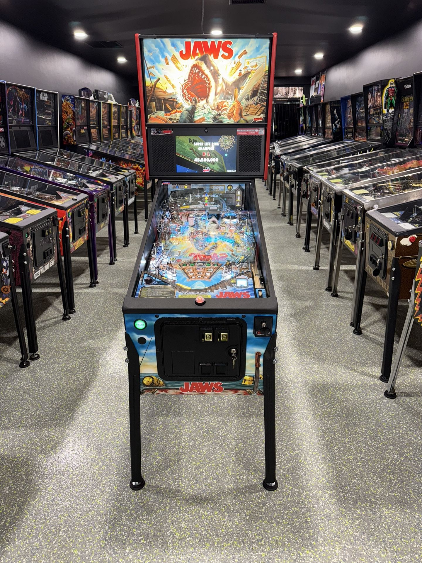 Jaws Premium Edition Pinball Machine By Stern
