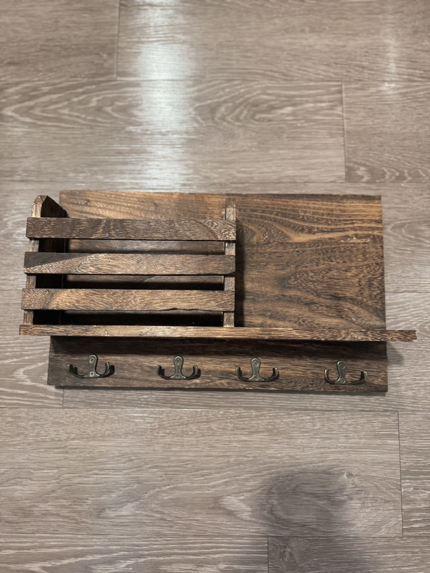 Wooden Key And Mail Holder