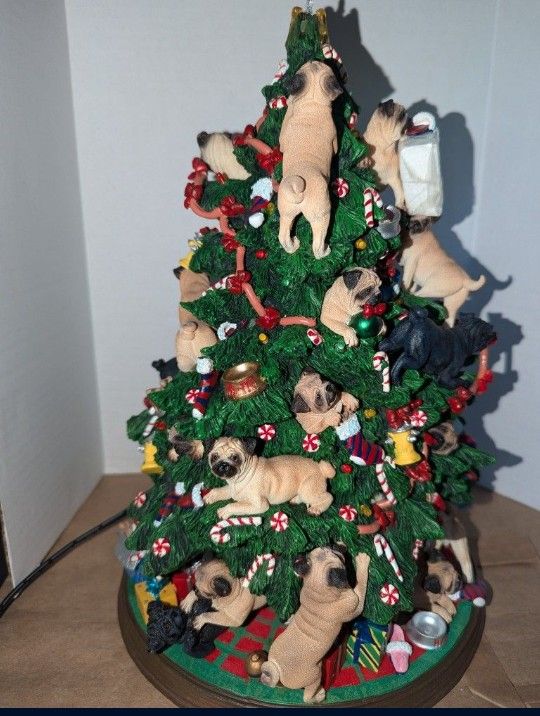 Danbury Mint Pug Christmas TREE-EXCELLENT CONDITION