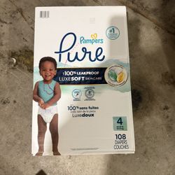 Pampers Pure Size 4 
