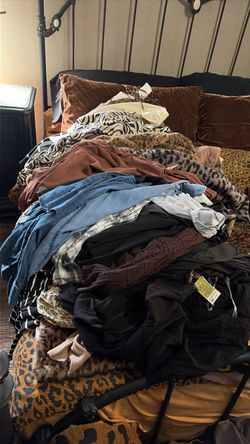 Clothes lot