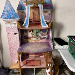 Princess Doll House Free