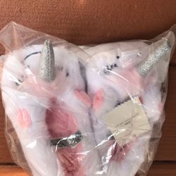 New Cat & Jack Unicorn Girl Slippers (12-24 months )
