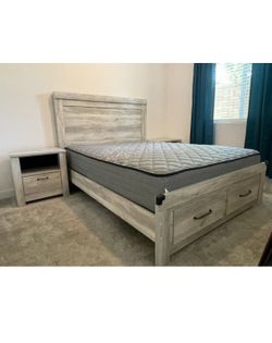 Queen Bed Set