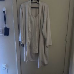 victoria secret dress + robe (small)