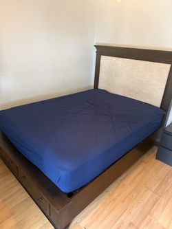Queen bed set