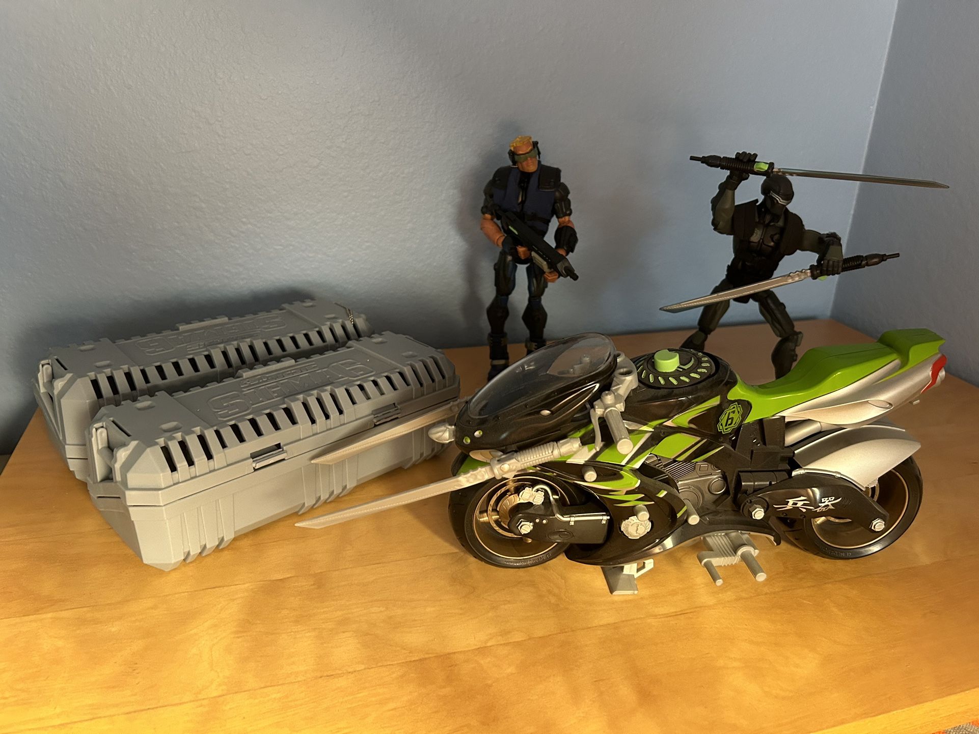 GI Joe Action Figure Sigma Six Set Duke Snake Eyes and Motorcycle