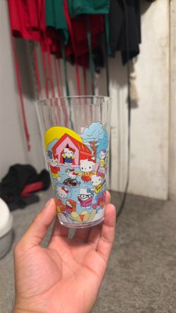 Hello kitty x snoopy McDonalds cup