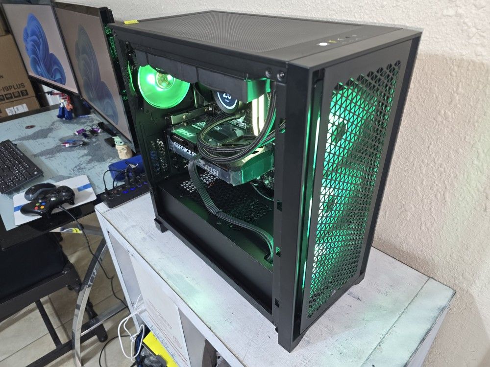 Gaming PC Intel i9 & RTX 5070