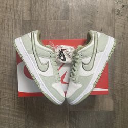 Nike Dunk Low Fleece Pack Honeydew Green Sizes 6 7.5 6.5 8 7 8.5 9  