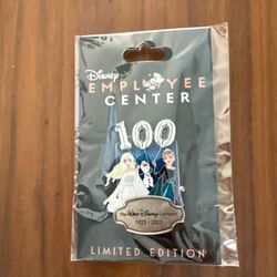 Disney DEC Celebrating 100 Years Frozen Elsa Anna Olaf pin LE 250