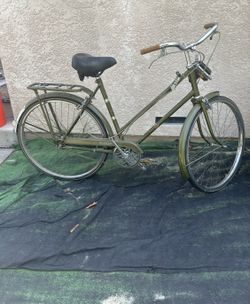 Raleigh 5 speed 26"