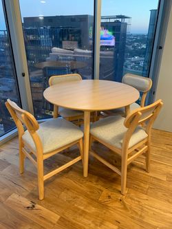 Dining table and 4 chairs