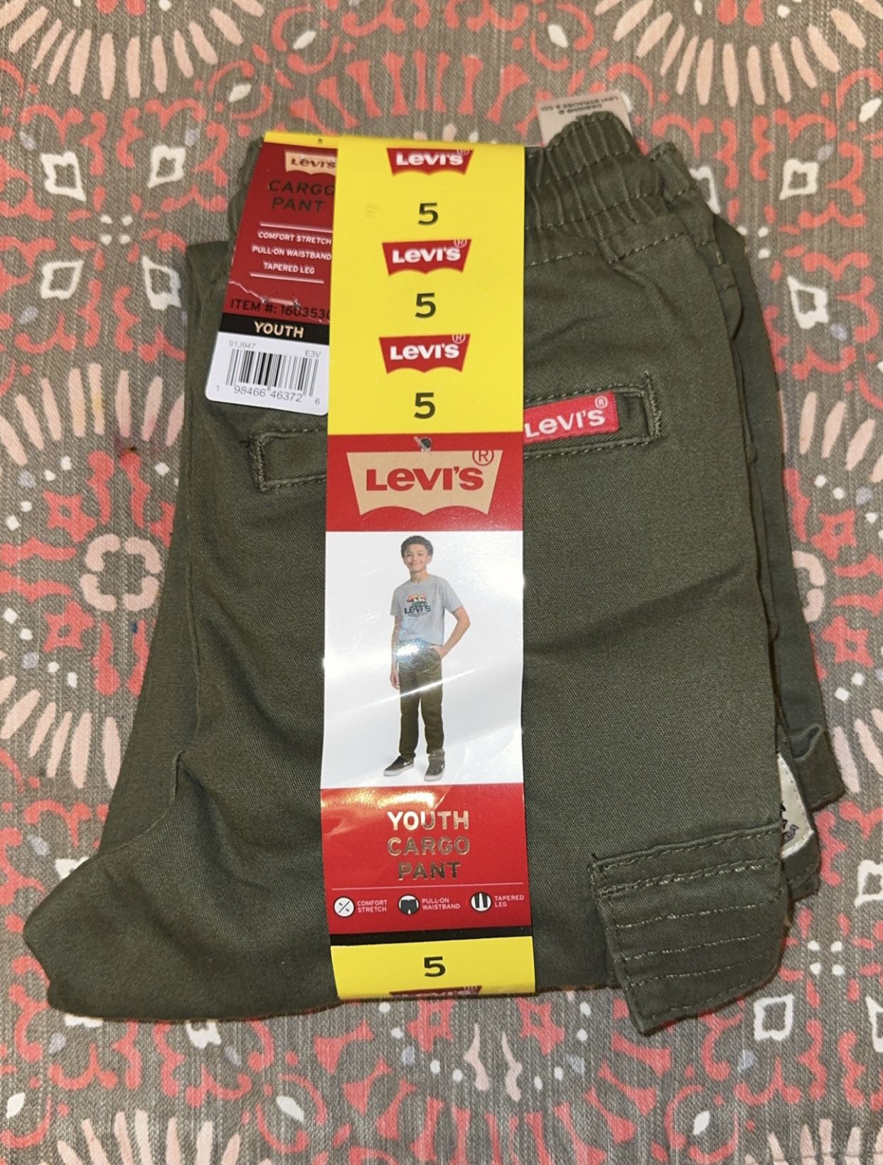 Youth LEVIS SIZE 4T**NEW**