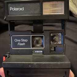 Black Vintage Polaroid Camera 