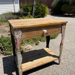 Nightstand/table