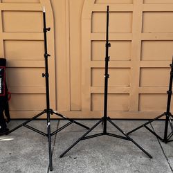 3 Light Weight Light Stands + Case