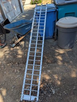 Motorcycle ramp