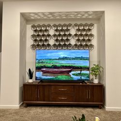 65” Hisense Slim TV