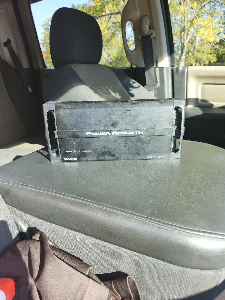 Car Stereo Amplifier