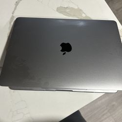 MacBook 2020 M1 Chip And Touch Bad 