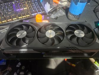 Gigabyte AMD Radeon RX 7800 XT  16GB GPU oc edition