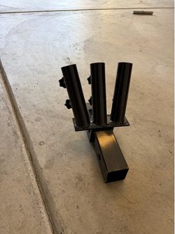 Truck hitch flag pole mount