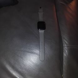 Apple Watch Series 7 