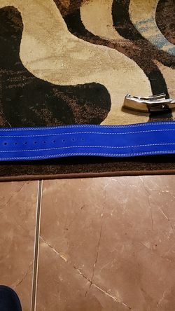 Weight lifting belt.